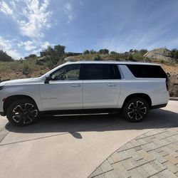 2023 Chevrolet Suburban