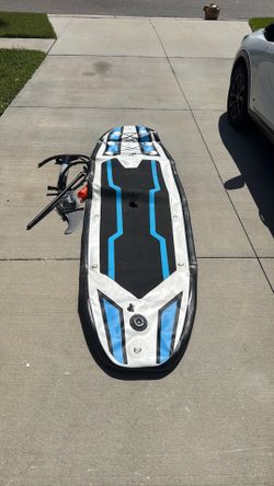 Inflatable paddleboard