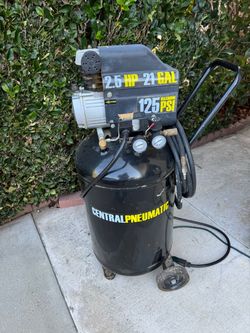 2.5 HP 21 Gallon Air Compressor & Tools