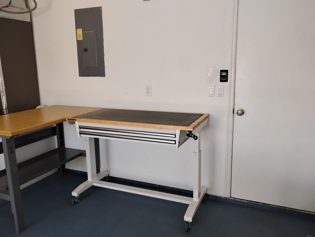 Work tables, crafting table, dining table, lockers