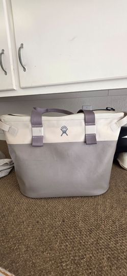 Hydro Flask 26L Day Escape Soft Cooler Tote