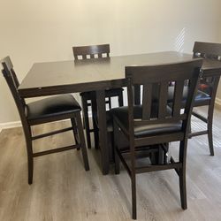 Ashley Kitchen table