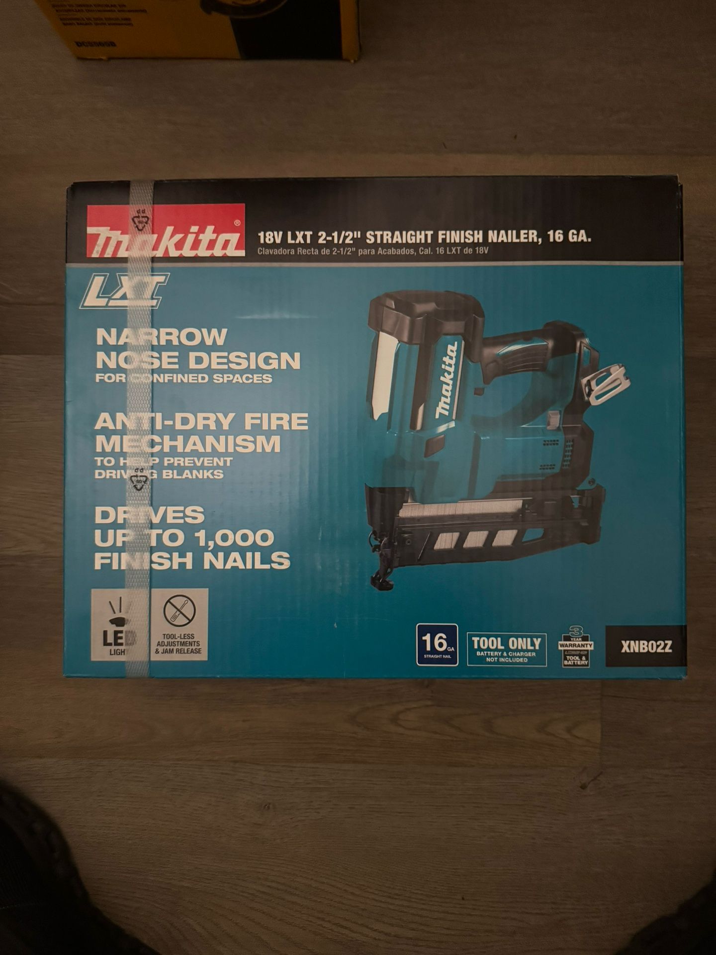Makita Nailer