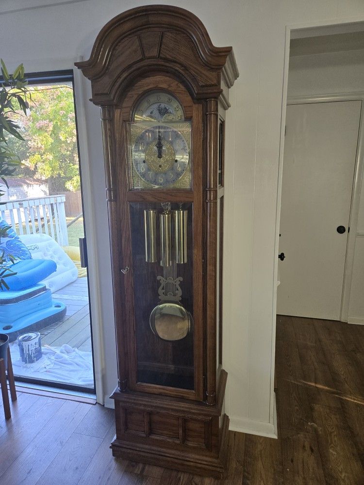 Grandfather Clock Ridgeway (Moving, Need Gone Asap)