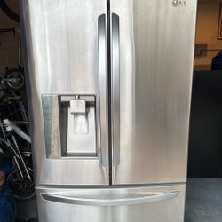 LG Refrigerator 