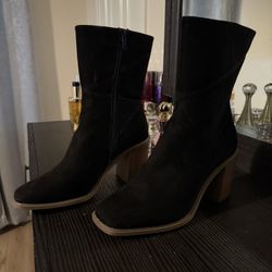 Time and Tru Booties 