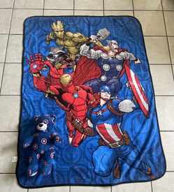 Build a bear Captain American And Marvel Avengers Blanket Bundle