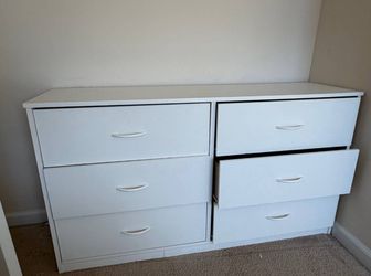 White 6 drawer dresser