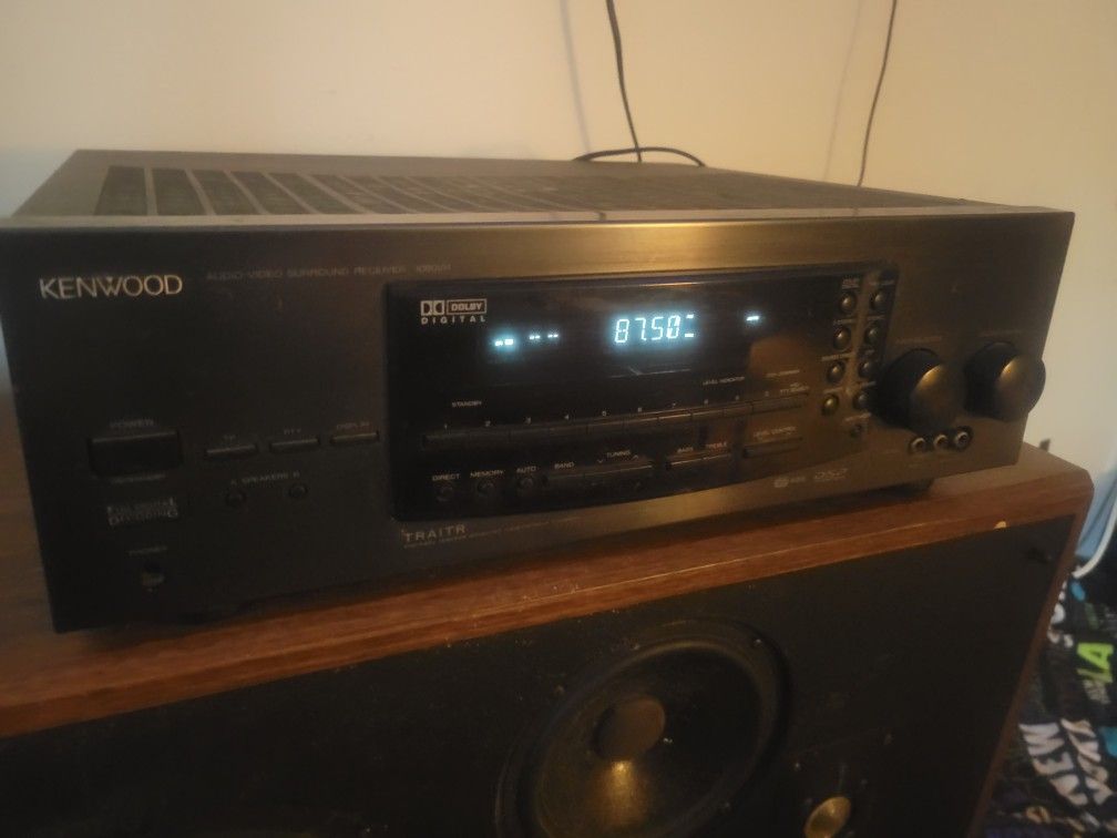 Kenwood Receiver