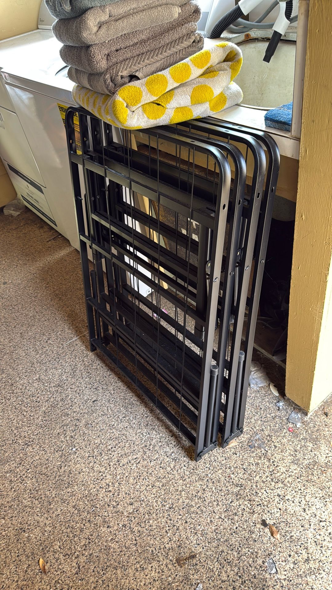 Queen Bed Stand/frame
