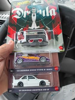 Lot of 3 hot weels $25
