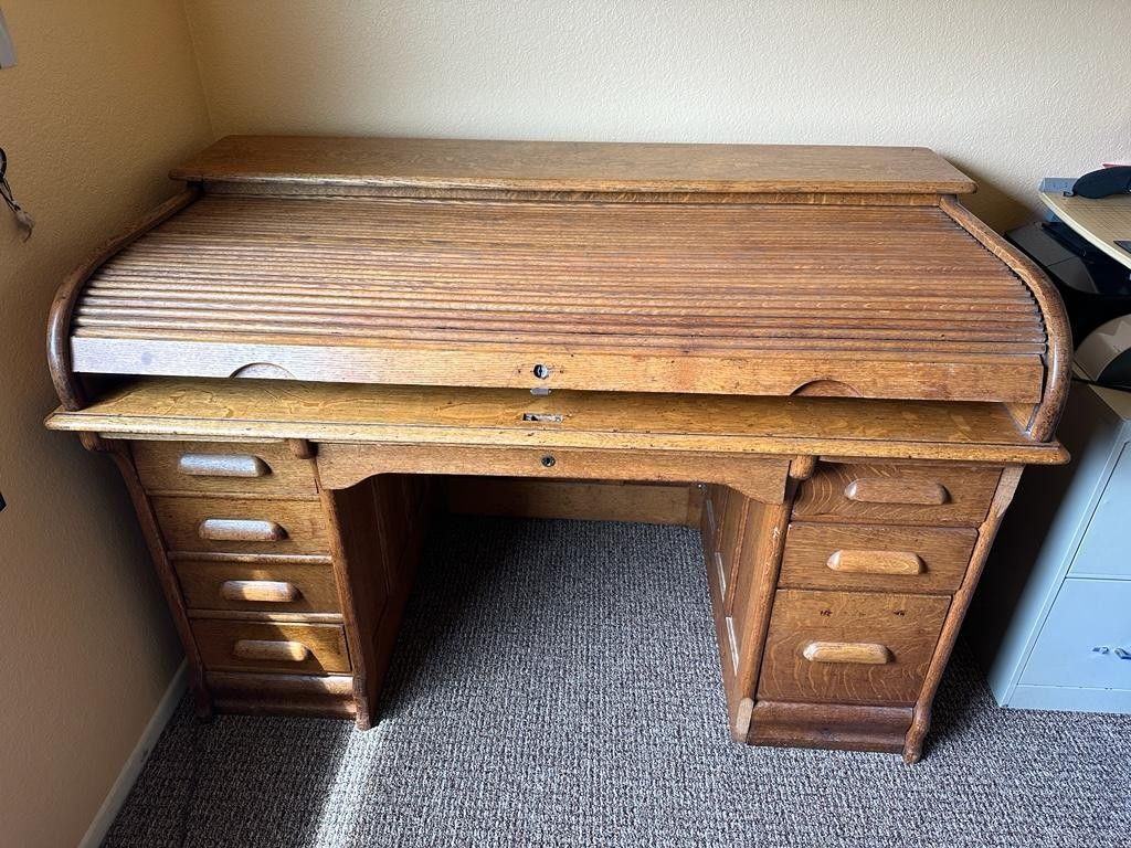 Antique Roll Top Desk