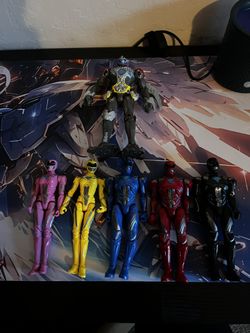 Power Ranger Set Plus Build Figure