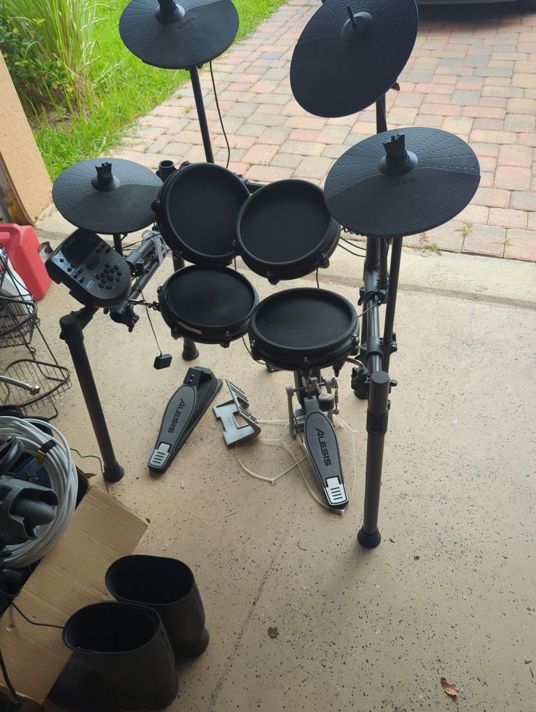 Drum Set (Got It For Free)
