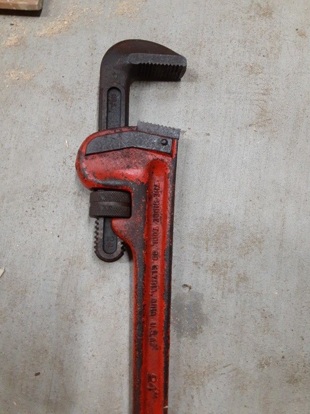 24" Ridgid Pipe Wrench