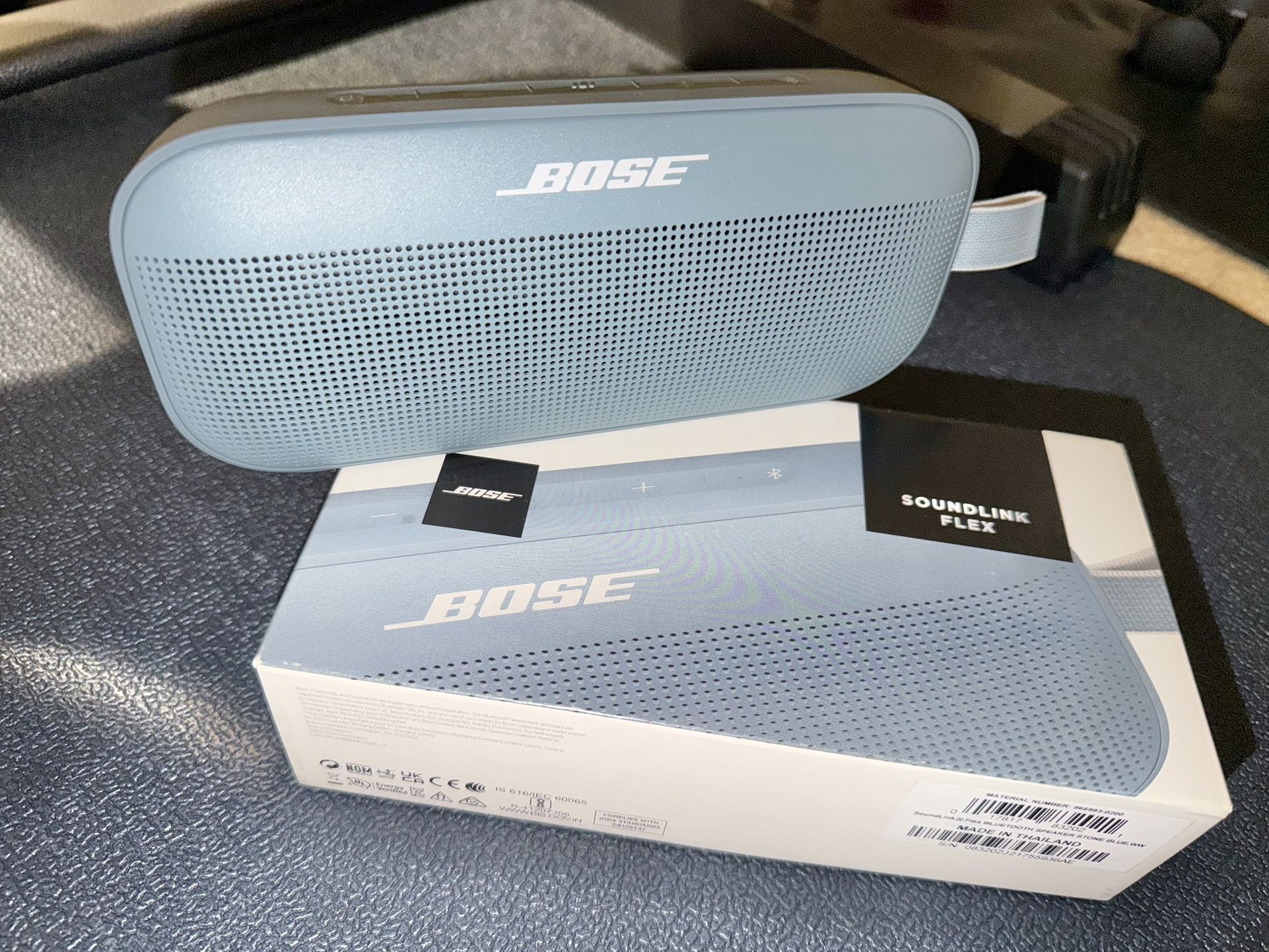 Bose Soundlink Flex - White Smoke
