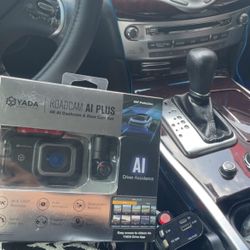 YADA Roadcam Al PLUS, Al-Powered 4K Dash Cam 