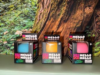 Blue, Yellow & Pink Mello Mallow Needohs