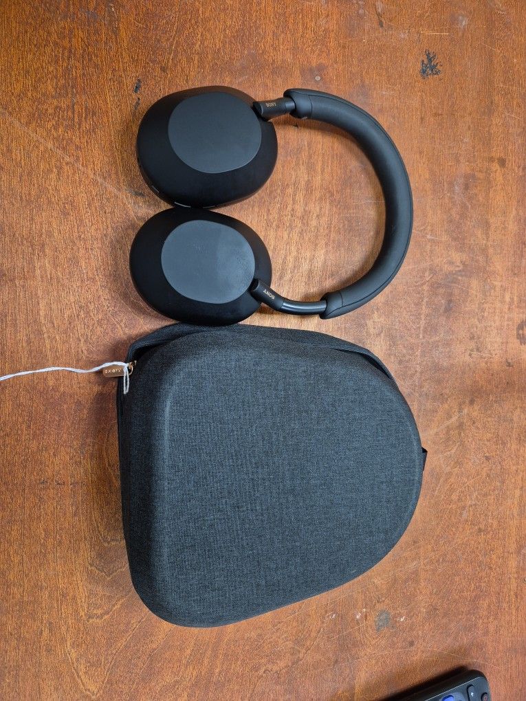 Sony WH1000XMS Bluetooth Noise Cancelling Headphones 