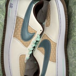 Nike Air Force 1 Low Retro Easter Basket Size 11