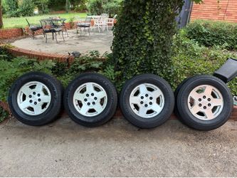 Rines 17” flat five 6 lug Chevy GMC Cadillac $300