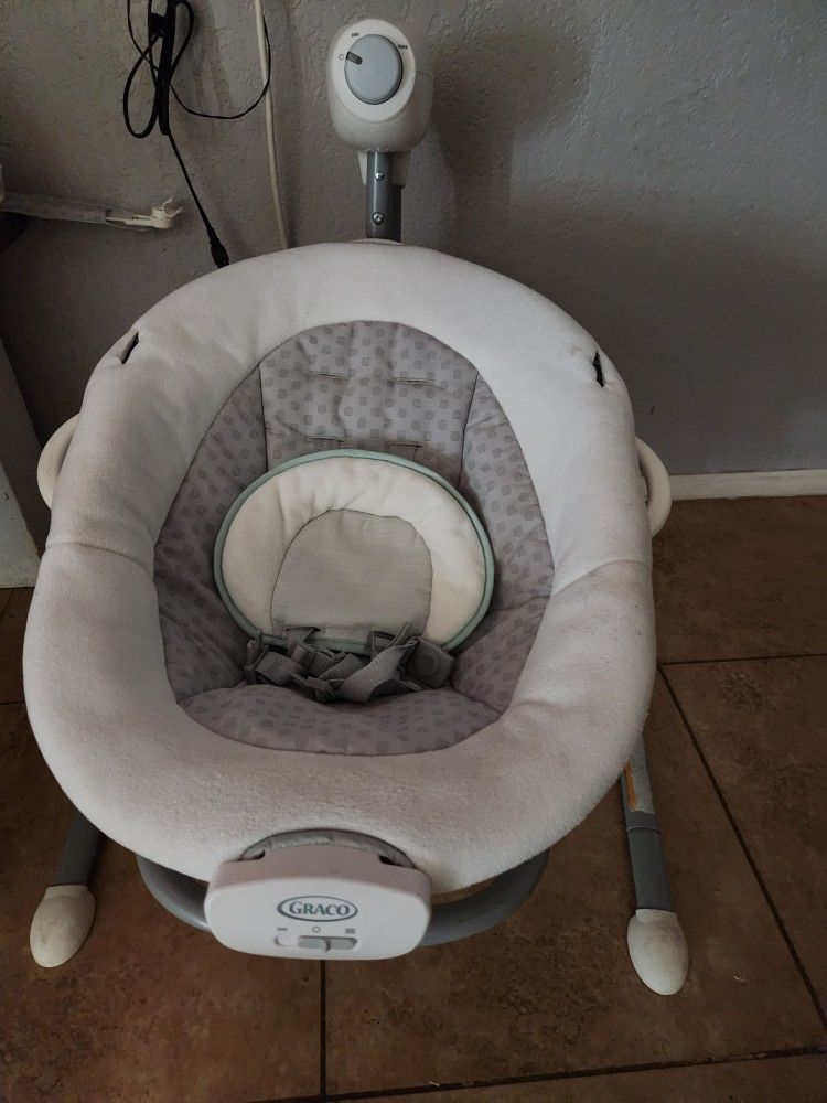Graco Swing and Rocker