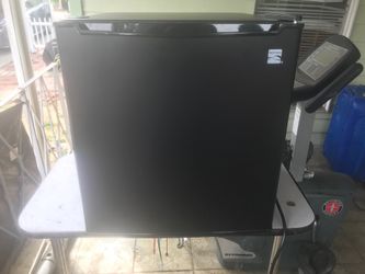 Kenmore Mini Black Fridge