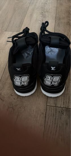 Skates pick up only no box