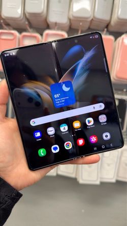 Samsung Z Fold 4 unlocked 256 gb - Gray