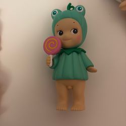 Pumpkin Patch Frog Sonny Angel