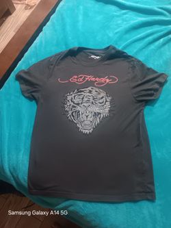 Ed hardy t shirt