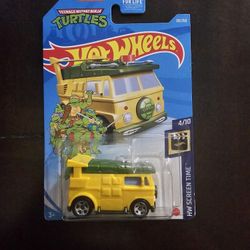 TMNT Party Wagon Hotwheel