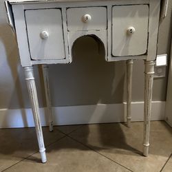 Antique White End Table