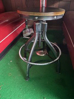 Bar stools (4 wood) and 1 red one