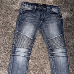 $35 Size 36x32 Rawx Jeans 