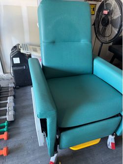 Dialysis Chair