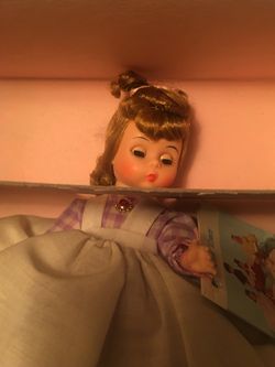 Madam ALEXANDER doll new in box Meg