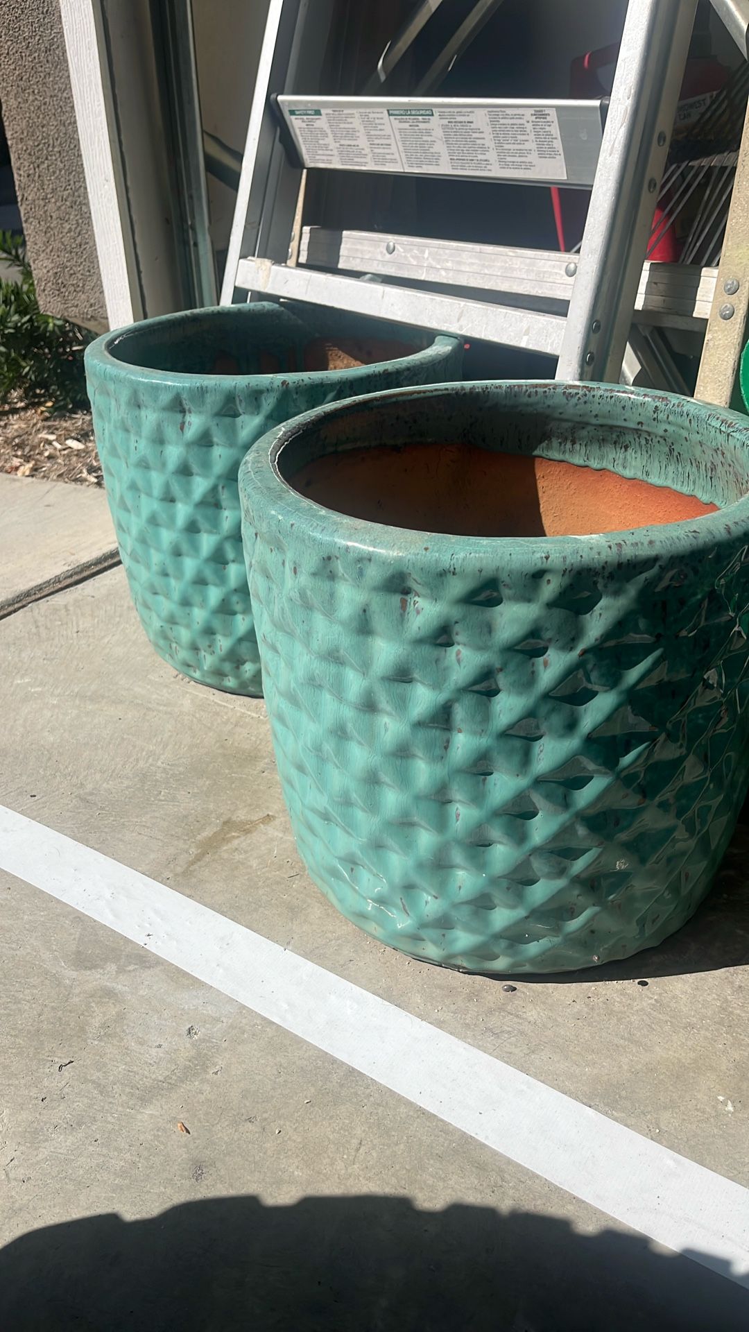 Two Nice Color Plant Pots