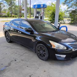 2014 Nissan Altima 