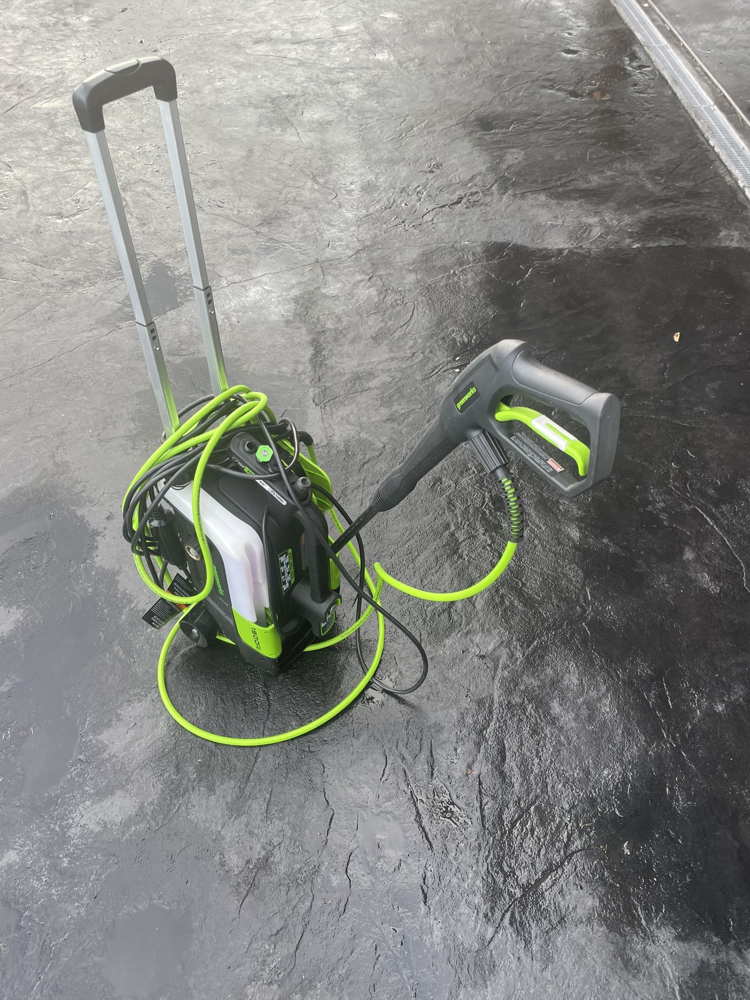 Pressure Washer 1900PSI As New