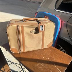 Vintage Suitcase Pending Size Small Carry On With Strap