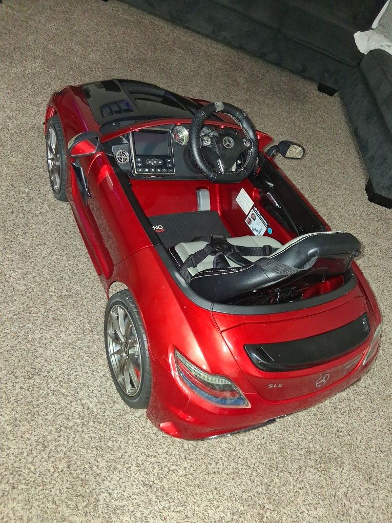 Power Wheels Mercedes