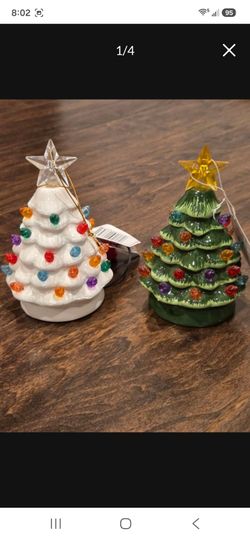 Christmas Tree mini light up decorations