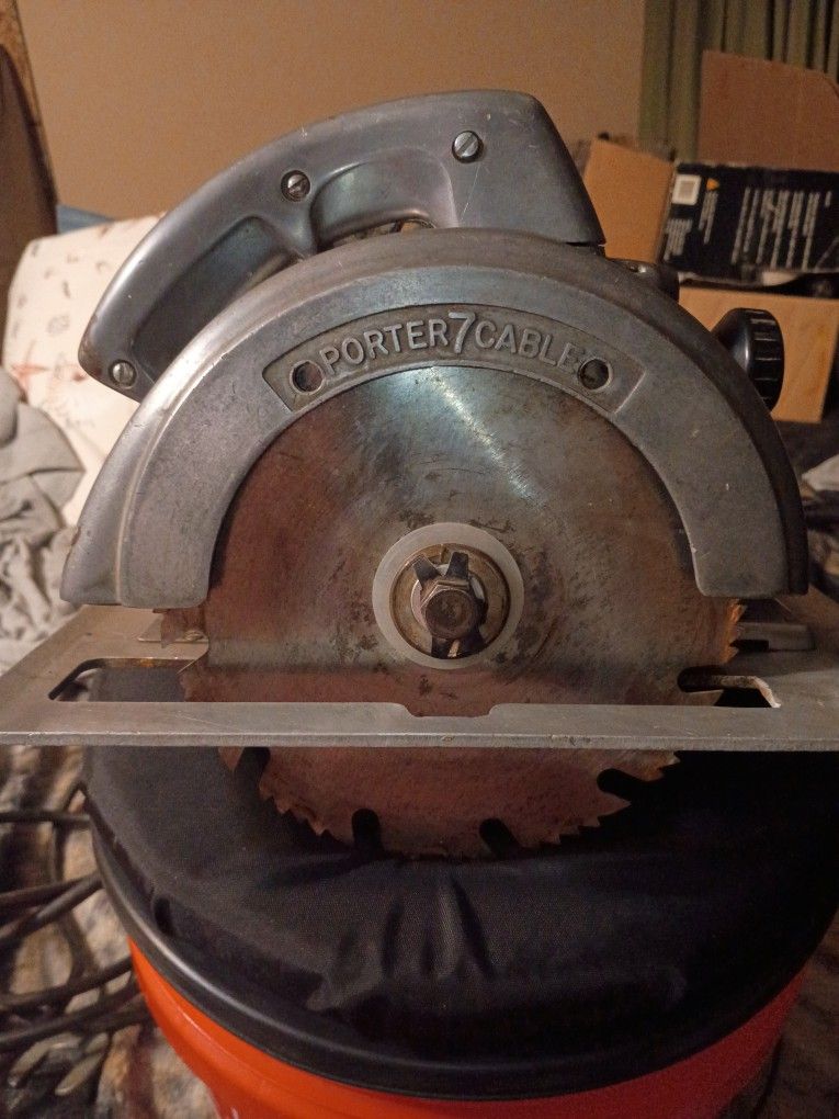 Porter Cable 7-in 7 1/4 In Quartered Circular Saw 12 Amp Model 115a