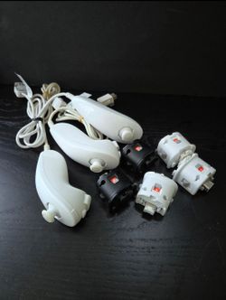 OEM Wii KUNCHUCK AND MOTION PLUS ADAPTER  knunchuck $10 EACH adapters  $15 EACH
