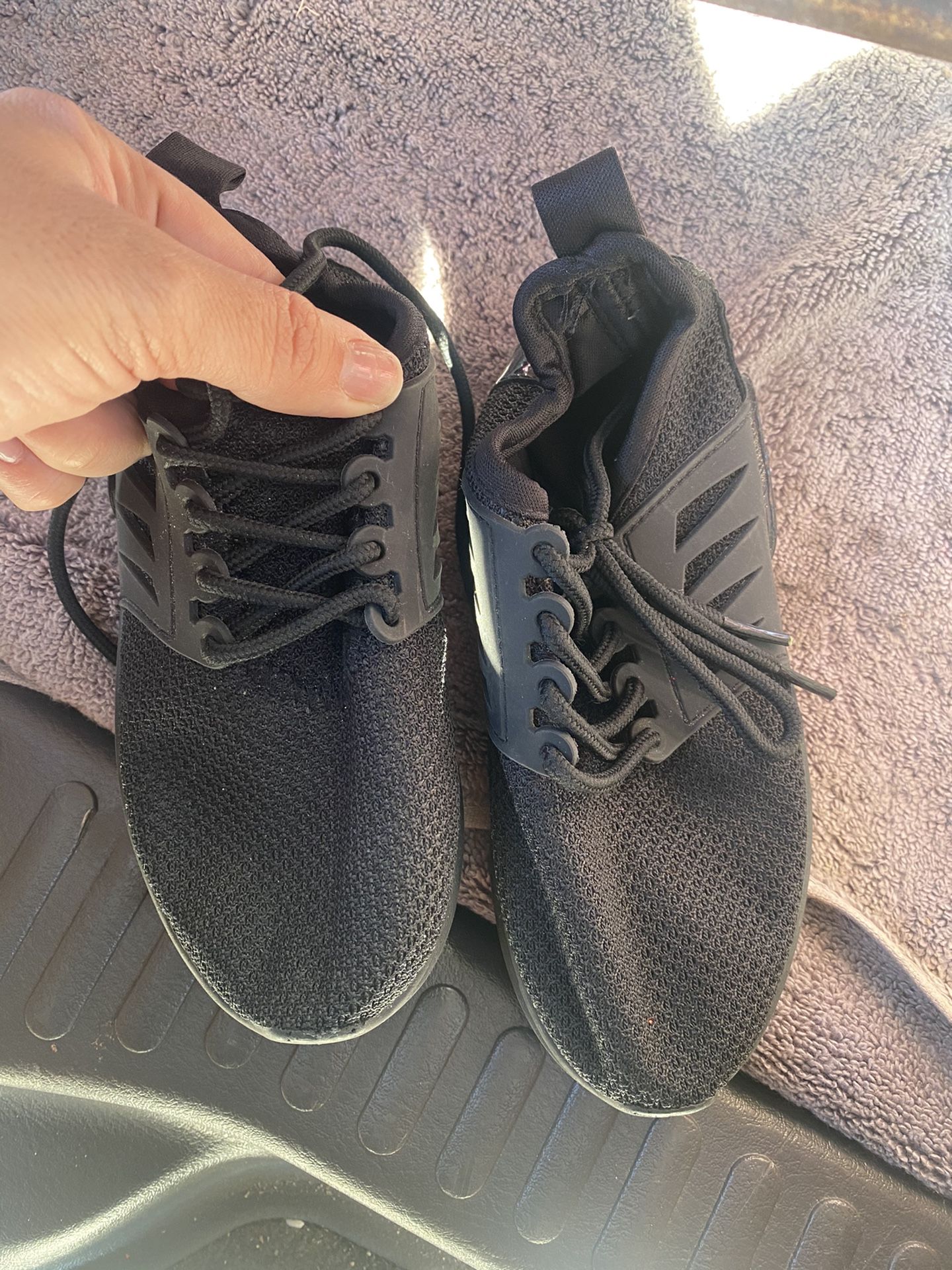 Never Worn Size 13c Boy Shoes