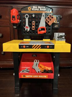 Big Boy's Work Shop Tool Bench Set