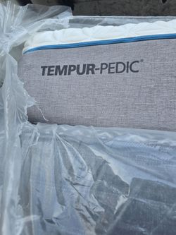 King size temporpedic soft matress and Boxpring free Delivery