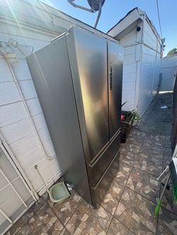 Stainless steel refrigerator