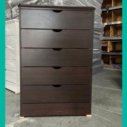 5 drawers dresser/ Five drawers dresser